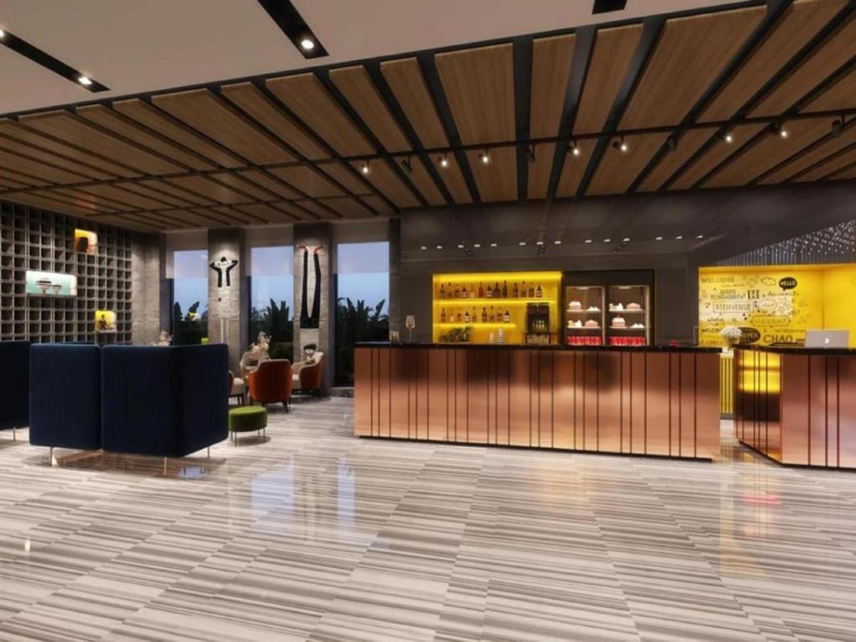 Ramada Encore By Wyndham Indore Nipania Екстериор снимка