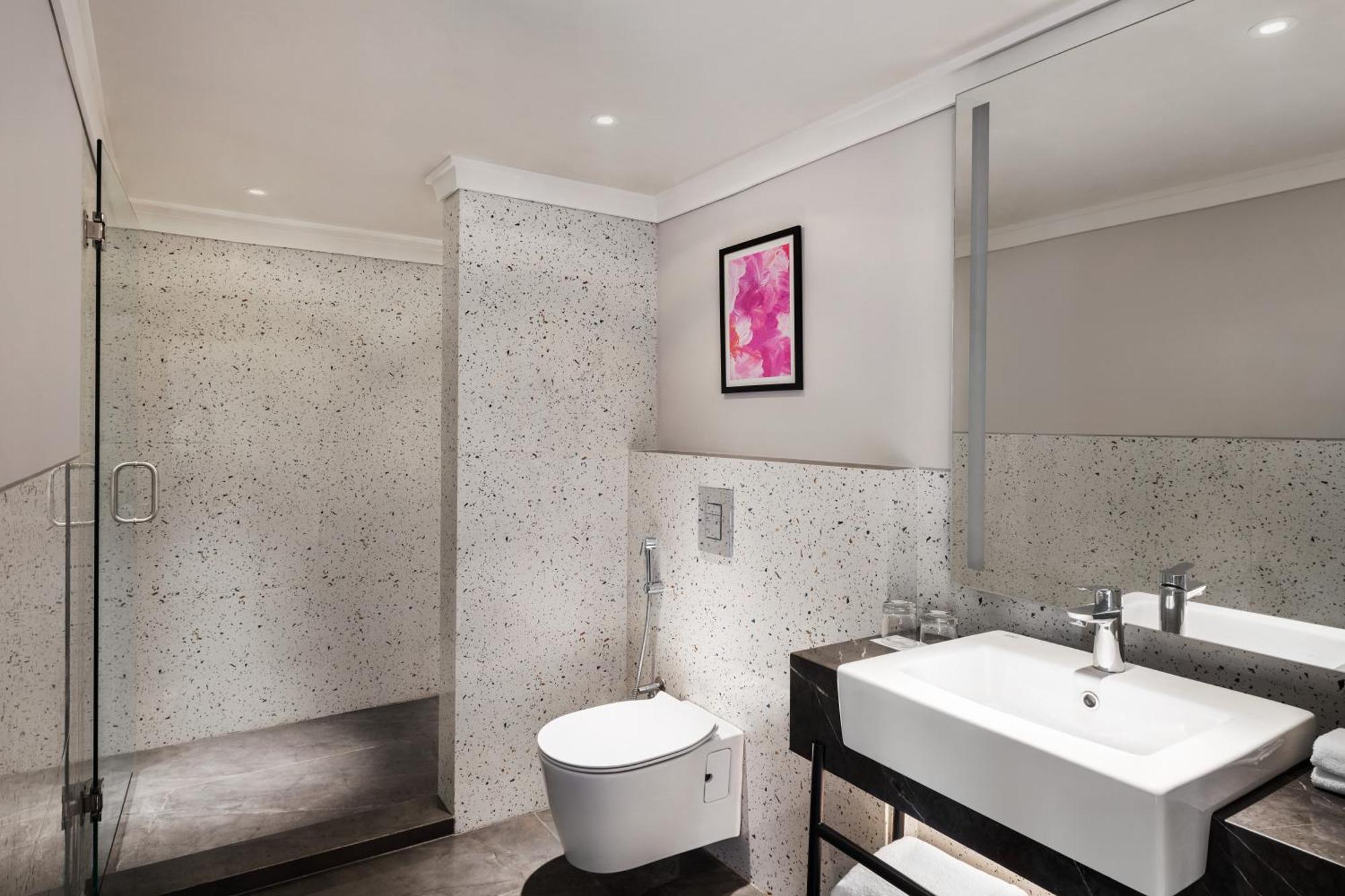 Ramada Encore By Wyndham Indore Nipania Екстериор снимка